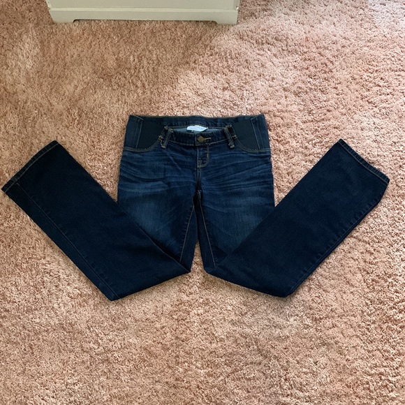 Isabel Maternity by Ingrid & Isabel’s Dark Washed Maternity Jeans. - Picture 2 of 6